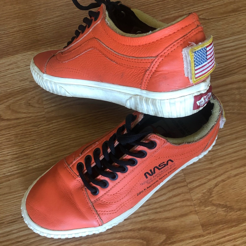 NASA Vans - Picture 2 of 4